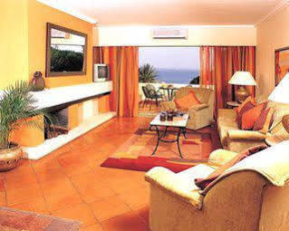 Hôtel Pestana Porches Praia Extérieur photo